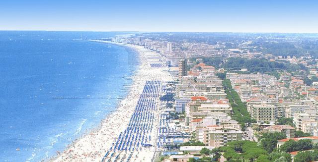 Jesolo - non-stop fürdőzés